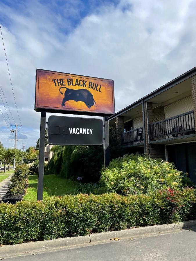 The Black Bull Motel Traralgon Extérieur photo
