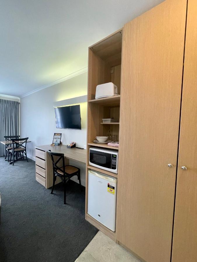 The Black Bull Motel Traralgon Extérieur photo