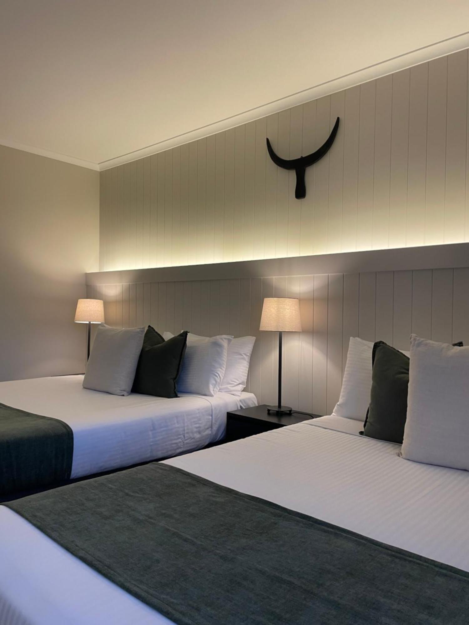 The Black Bull Motel Traralgon Chambre photo